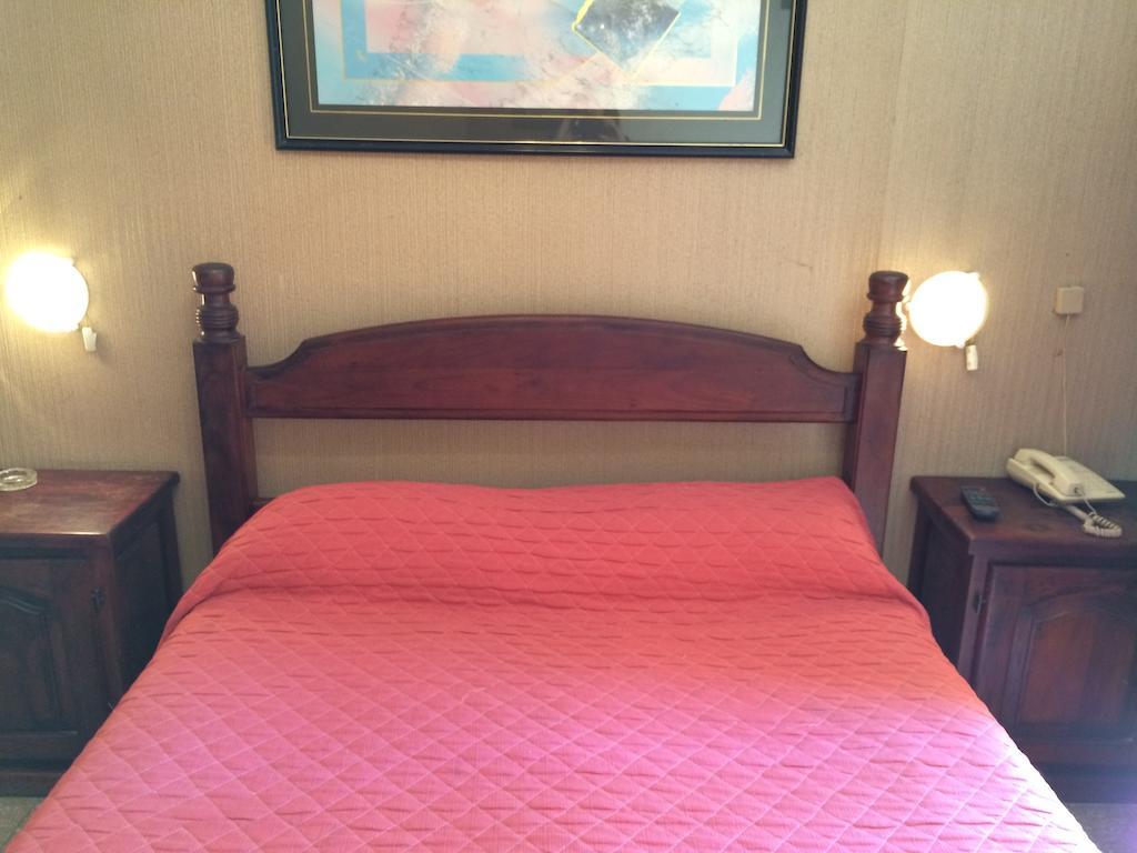 Hotel Cordoba Villa Carlos Paz Oda fotoğraf